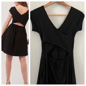 Pact Helena Cotton Cross Back Dress Black • Small